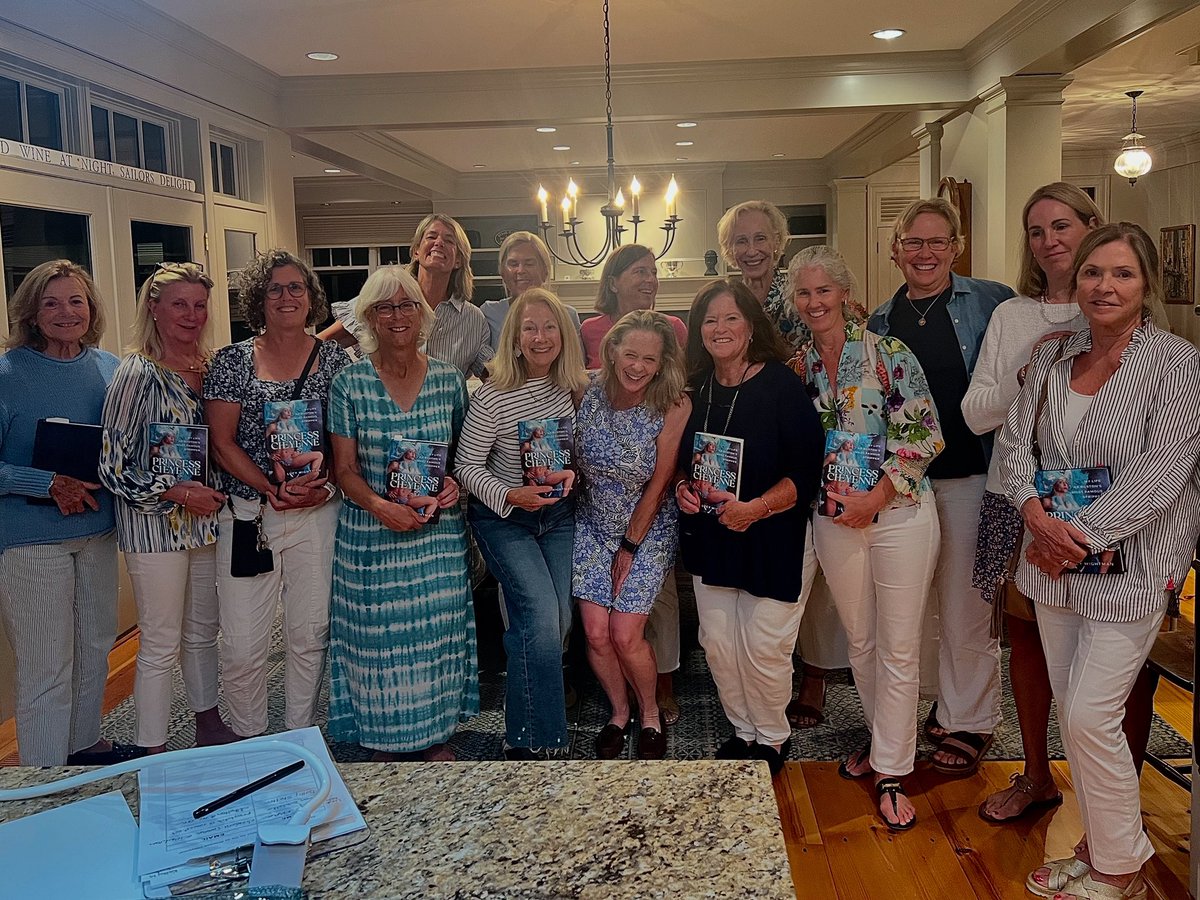 Lucy Wightman tweet media