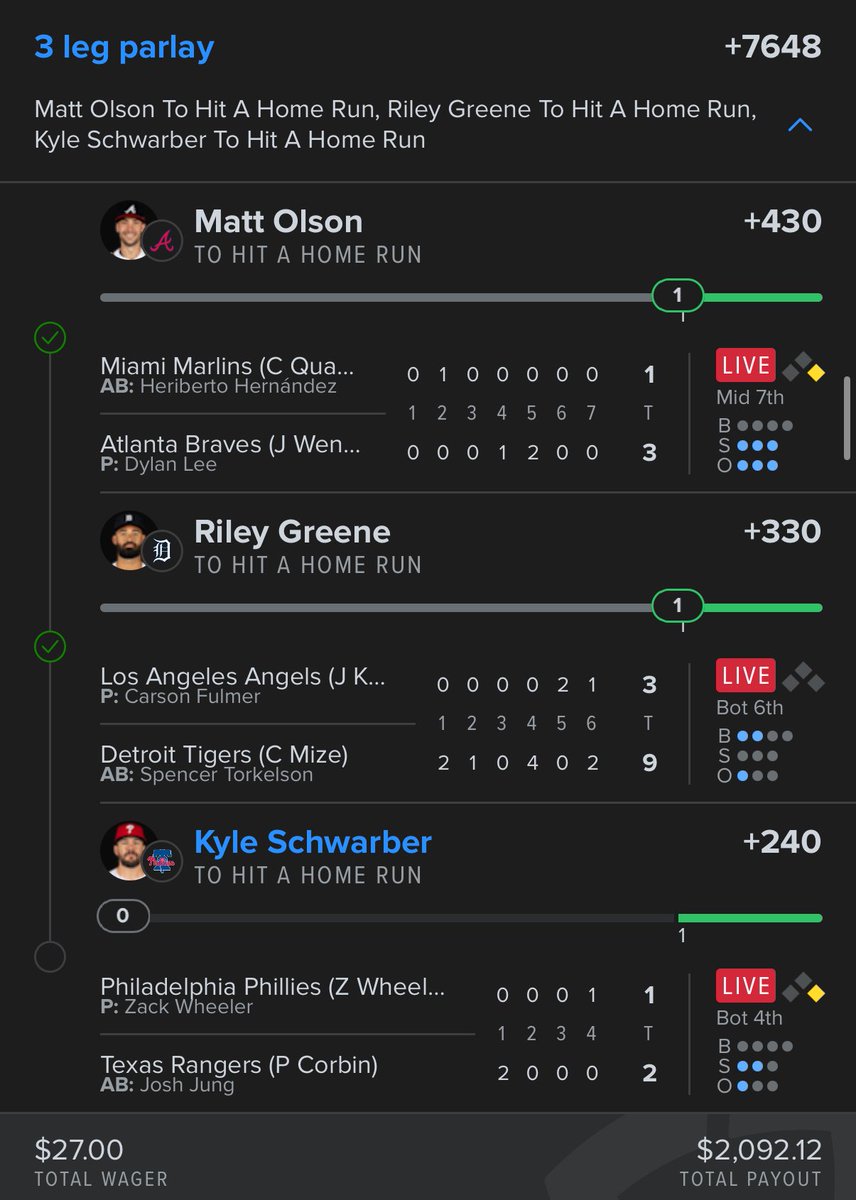 $2000 GIVE AWAY TO SOMEONE WHO LIKES+RT IF BIG KYLE GOES YARD💕

Matt✅
Riley✅