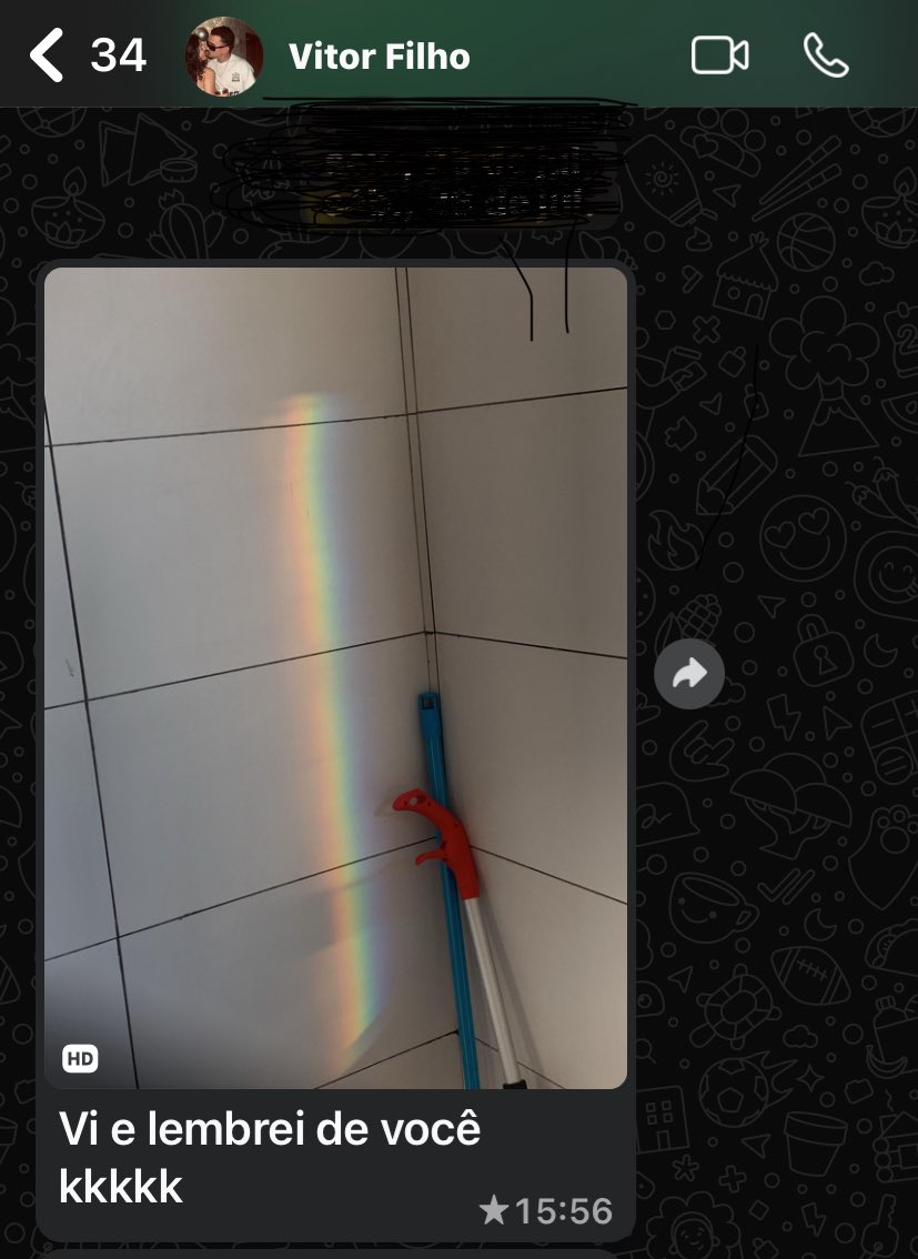 netovila's tweet photo. Ser pai e ser LGBT é isso https://t.co/2d96ciYguC