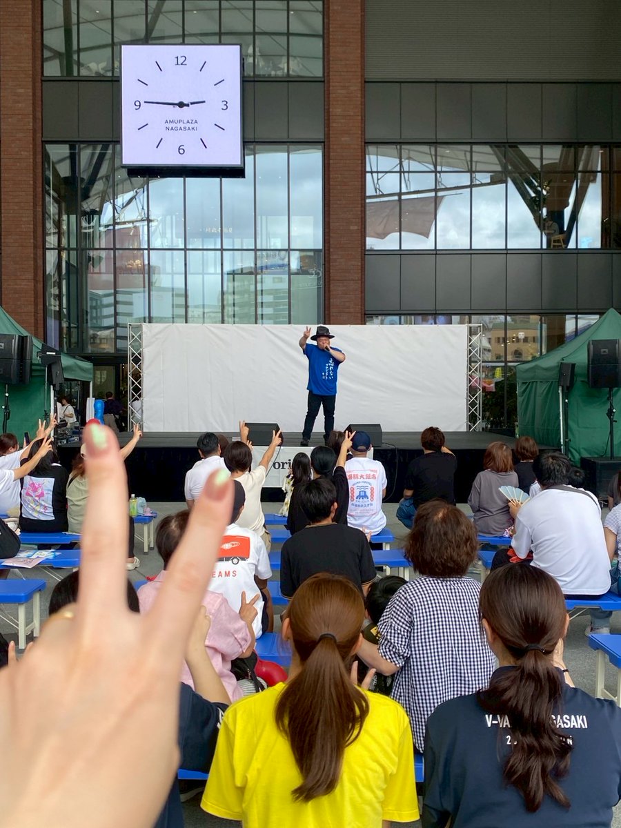 p_ing0501's tweet photo. 【忘れないプロジェクト＋閉幕】

被爆80年の8月9日はどしゃ降りの朝
10:30のStartには雨がピタッと止んだ。
来場された皆さんが自然と立ち上がり、一緒に黙とう。
この日、この時間を、皆さんと平和に、幸せに過ごせたことが一番嬉しい。
ご来場いただいた皆さま、誠にありがとうございました。 https://t.co/2ufj7NyEdJ