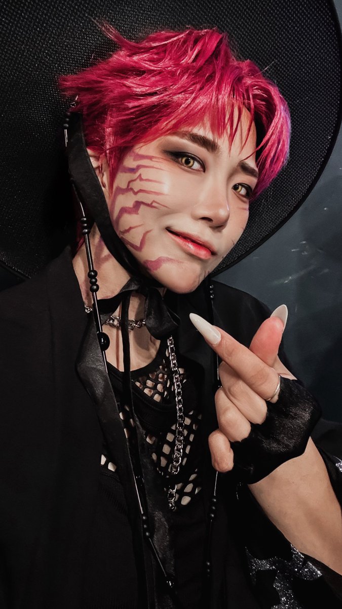 Abby

#KPOPDEMONHUNTERS
#sajaboys
#abby