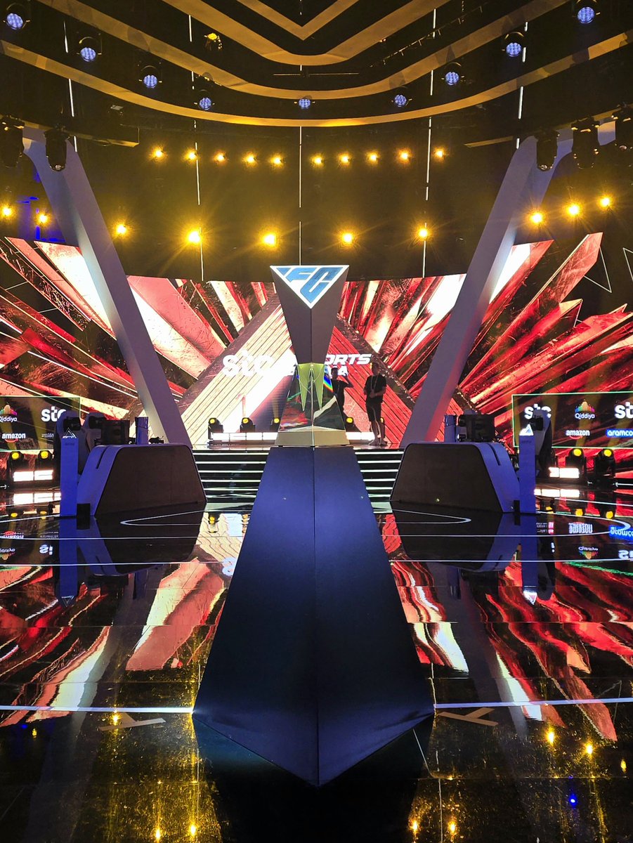 يوم النهائي #EWC