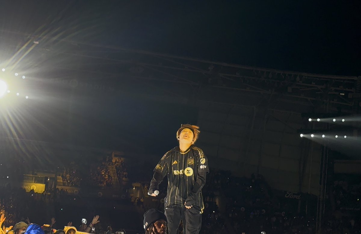 GyusBinch's tweet photo. My absolute sunshine I love him so much there are tears in my eyes 🥹 the last two days were a dream. https://t.co/fBSf3idcPK