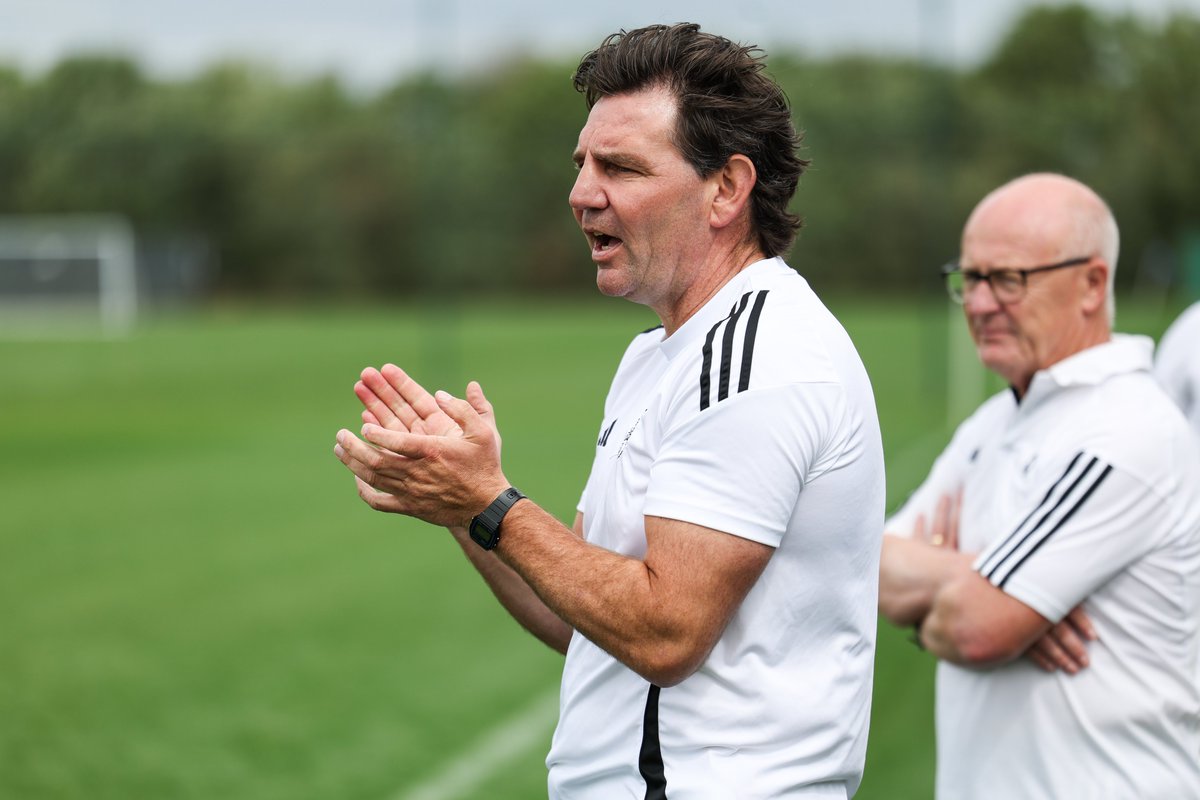PFA's tweet photo. Thank you to Chris Beech for supporting our coaching team at Finch Farm yesterday.

It was great to have his experience and support on the touchline managing the PFA XI fixture. 🤝 https://t.co/iGmtnZyPdV