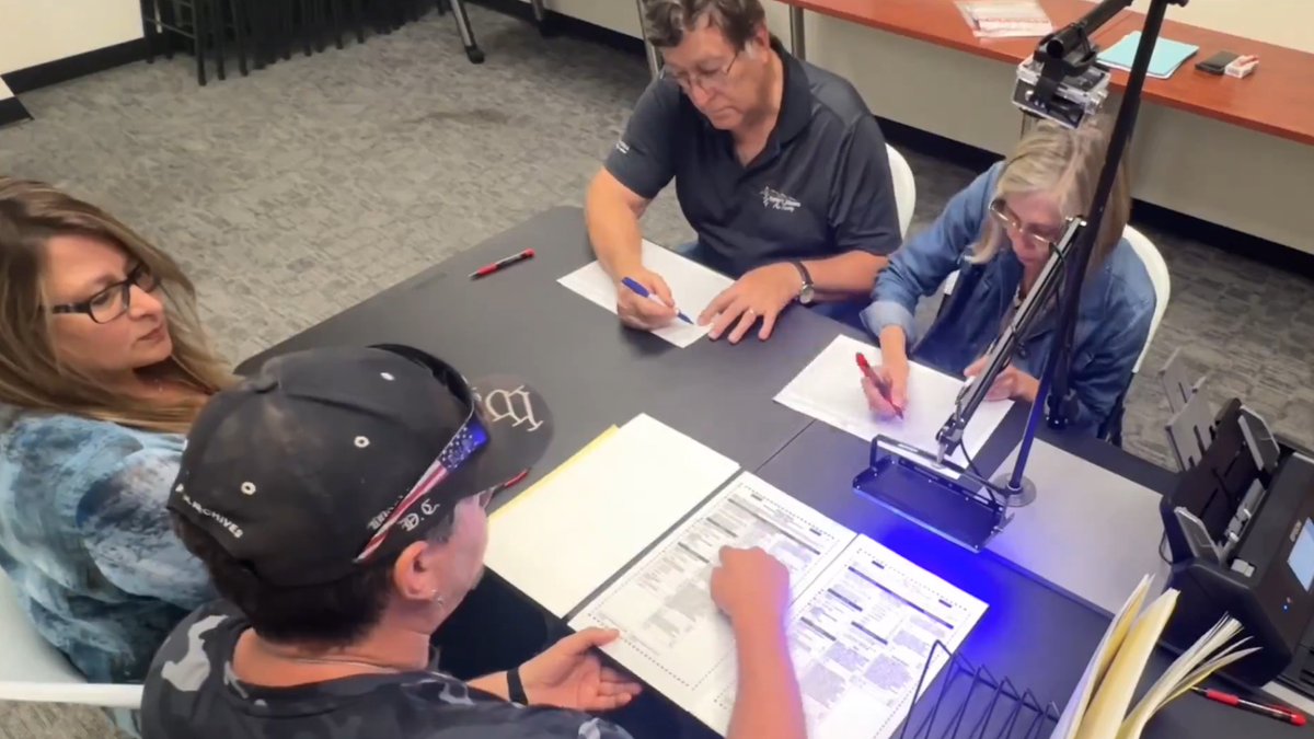 PatriotMarkCook's tweet image. ‼️ Our election Ecosystem is irredeemably compromised. That has created the current  👉  ELECTIONS NATIONAL STATE OF EMERGENCY  👈

A Peaceful transfer of elections back to The People is best for our Country, preferred, and must begin now. 

This is how we start the process: