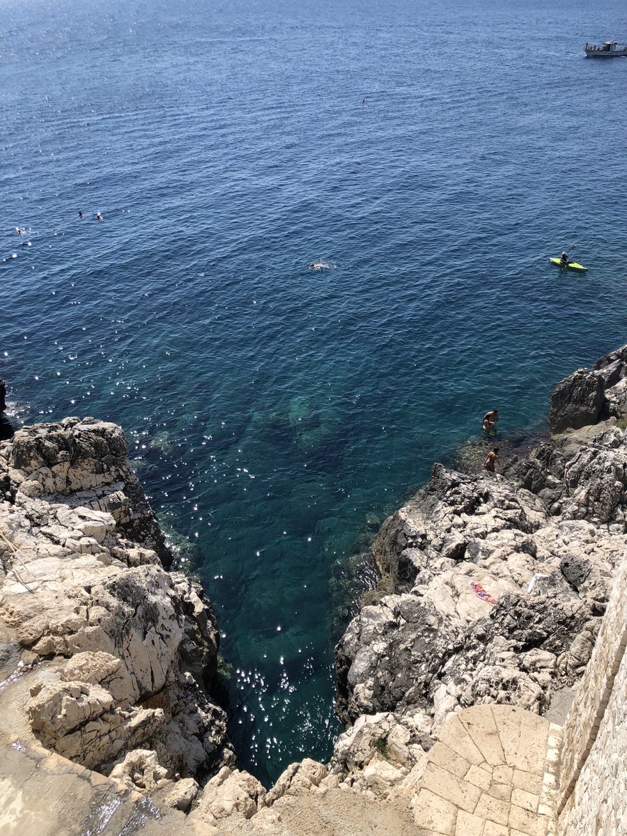 Mare meraviglioso 😍😍🌊🌊♥️♥️

#santacesareaterme ♥️