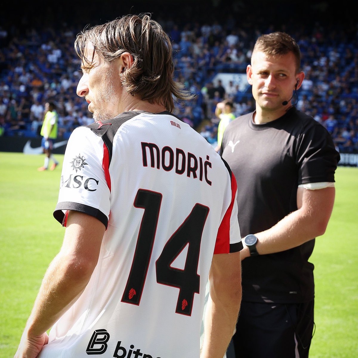 ❤️🖤🇭🇷 After 13 years at Real Madrid as legend, Luka Modrić for the first team in AC Milan shirt.

The only club he wanted this summer, his childhood club. 💭