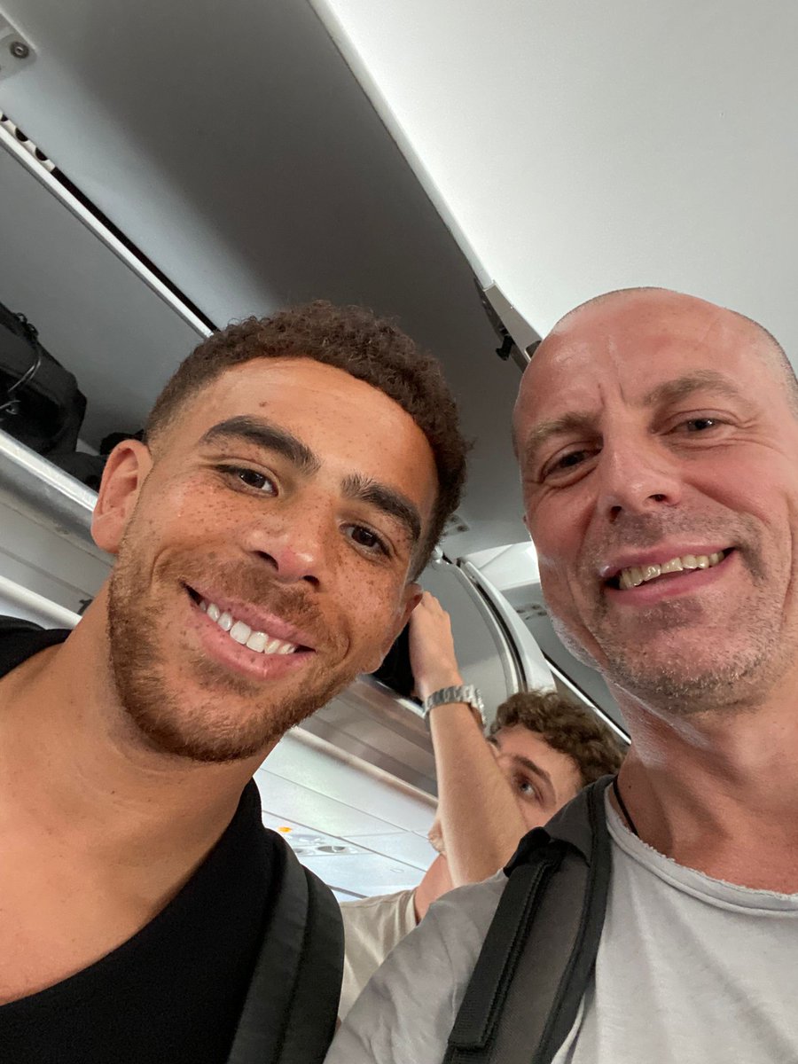 fila_12's tweet photo. Coppia da 25 gol a stagione
#cheadams
#vijche
#sft https://t.co/FRr59WG3vY