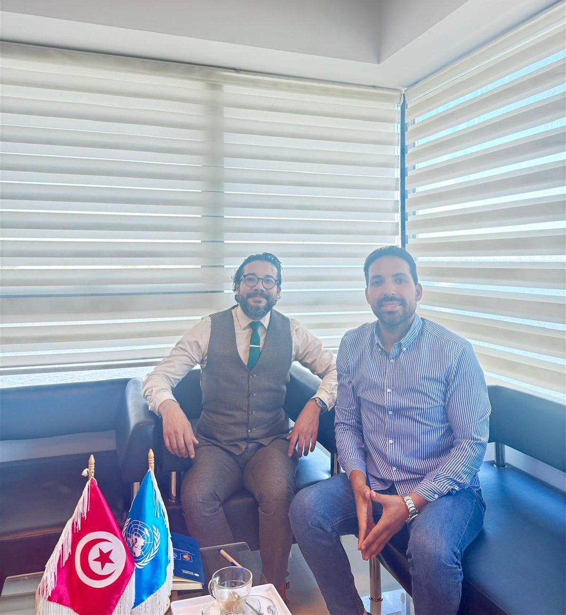 MykobCONS's tweet photo. 🔶@MykobCONS represented by its CEO @Malekhaldi is honored to meet Mr. Ilyes KESSAL, Head of the @UNODC in Tunisia.

💡We agreed to work together to strengthen journalists and media capacity for accurate, ethical, and impactful reporting on drugs and human rights.

#WorldDrugDay https://t.co/yhT6iBYwY1