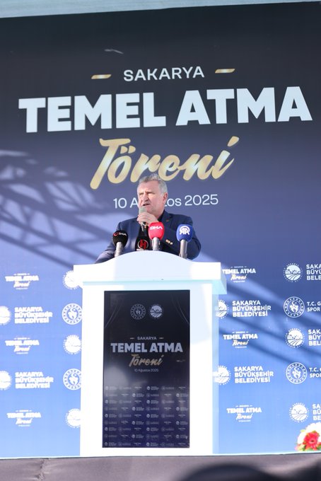 Sakarya’ya Gençlik ve Spor Bakanı Dr. Osman Aşkın Bak Ziyareti