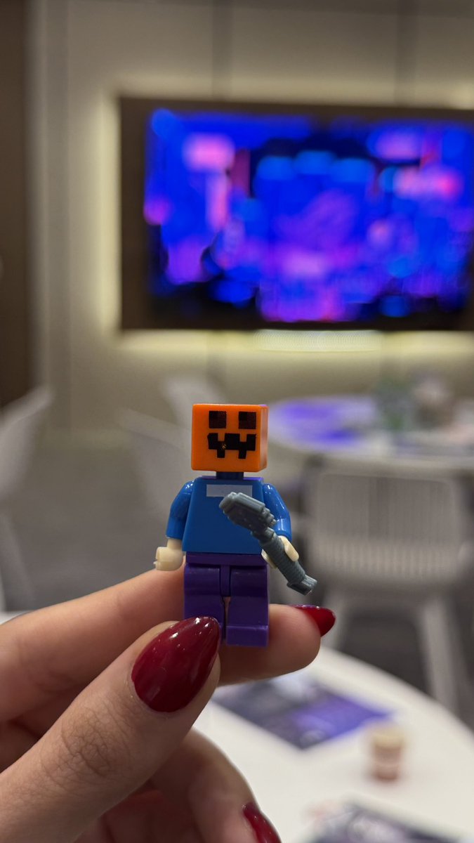 JoudSAlharbi's tweet photo. #Game_Craft Done
سعيدة جدًا بمرور عامين على @Techup_Sa، والأجمل أني كنت جزء من هذه الرحلة لعام كامل! شكرًا لكل لحظة إنجاز، وإلى مزيد من النجاحات نحو العالمية بإذن الله🤩🤍 https://t.co/lY3bTYqMFh