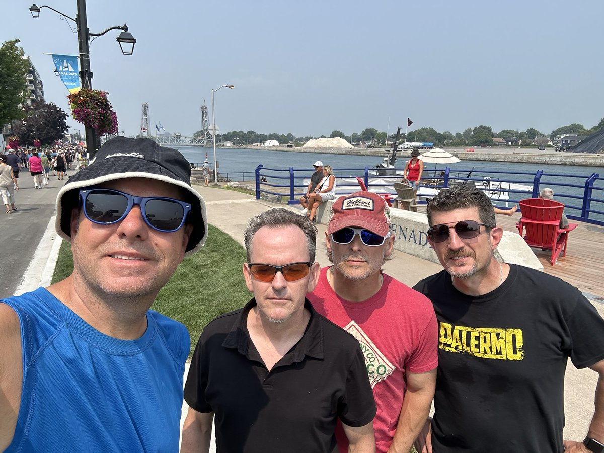 u2tributedesire's tweet photo. 🔥 3 BIG SHOWS ROCKED!! 🔥

Wednesday, July 30th at Horseshoe Valley Resort 7pm! 🇨🇦
Saturday, August 2 at Buffalo Irish Festival 9pm! 🇺🇸
Sunday, August 3 at Canal Days Fest 5pm! 🇨🇦⚡️

#livemusic #festival #portcolborne #barrie #buffalo https://t.co/Ju0vHsgITe