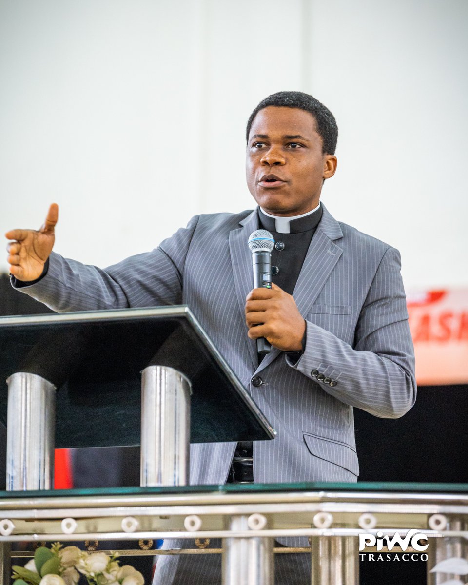 piwctrasacco's tweet photo. THEME: LIVING A LIFE OF DISCERNMENT.
Discernment is the grace to see what God sees, how he sees it; to hear what he says, how He says it; and to feel what He feels about every matter.
#makingjesusfamousagain #pictrasacco #thecophq #sunday https://t.co/wb327UJPfR