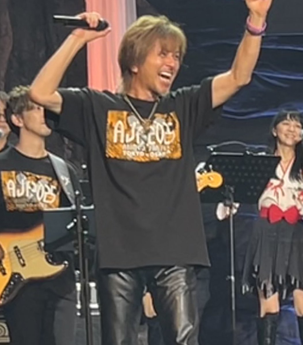 陽当たり良好！といえばこの方。
でも残念、それはドラマの方でした😅
しかしこのビジュアルで還暦ですってよ奥さま。
今回最年少（笑）で焼きそばパン係を任ぜられてました😆

＃AJF2025
＃アニメジャパンフェス2025
＃竹本孝之