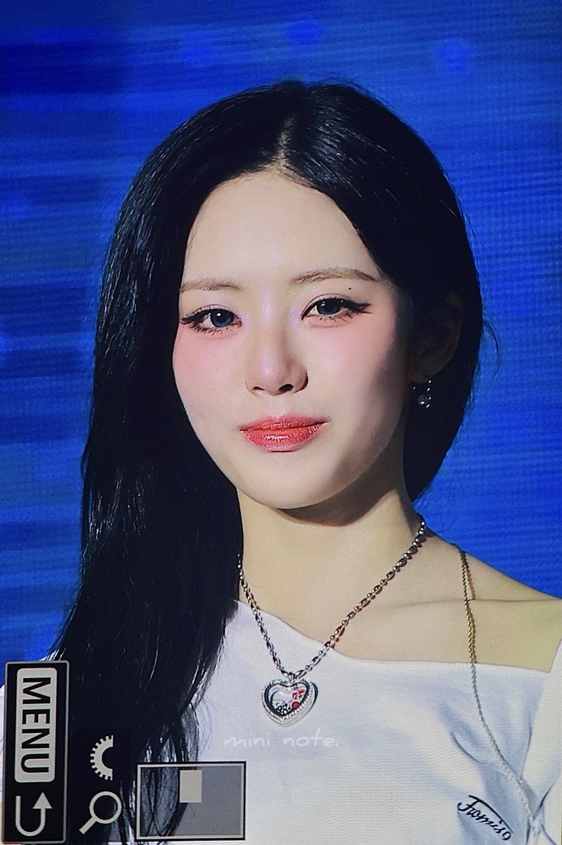 mininote_jw's tweet image. 250810 

#프로미스나인 #fromis_9 #박지원