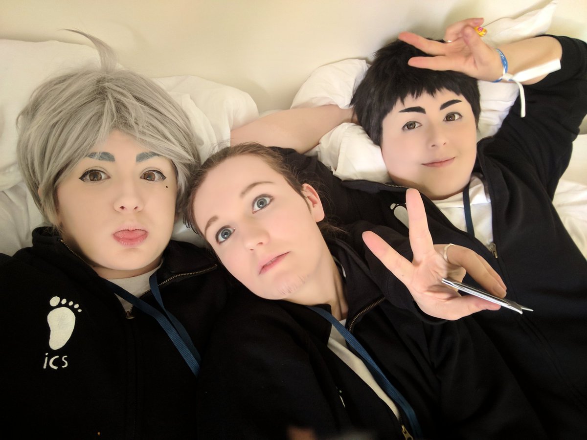 mirobug's tweet image. my phone just showed me these ancient memories from aug 2017 😭😭 @pinnku @_greasepaint