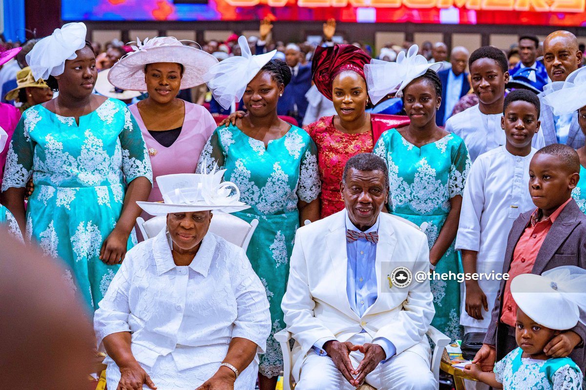 TheHGService's tweet image. Thank You Jesus for the Adeboye Family. 

Thank You Jesus for protection, guidance, sustenance, provision and divine help.

Day 7
Thanksgiving Service

#TheOvercomers
#RCCGAnnualConvention2025
#RCCG