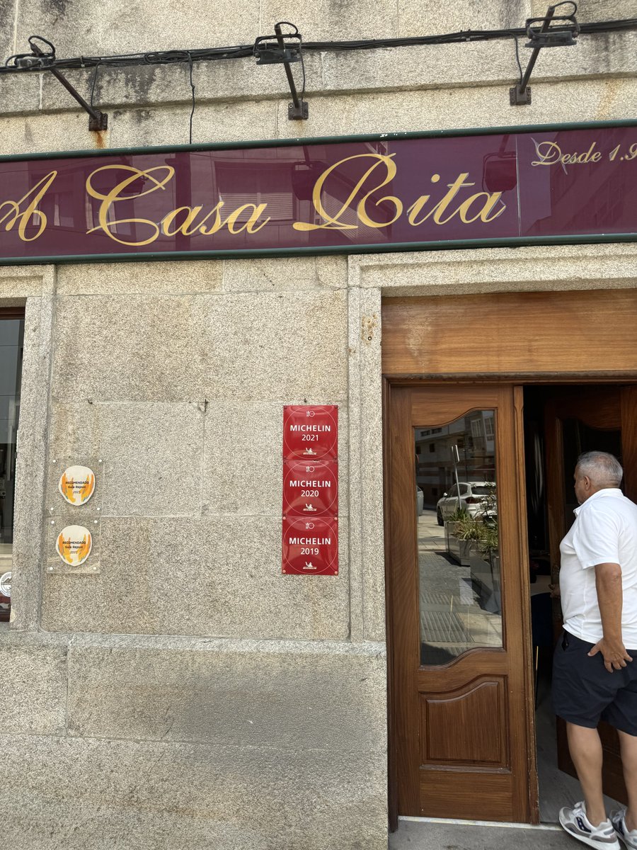 manuelsommelier's tweet photo. @eladio_pineiro https://t.co/LfCQ3FR9Gm