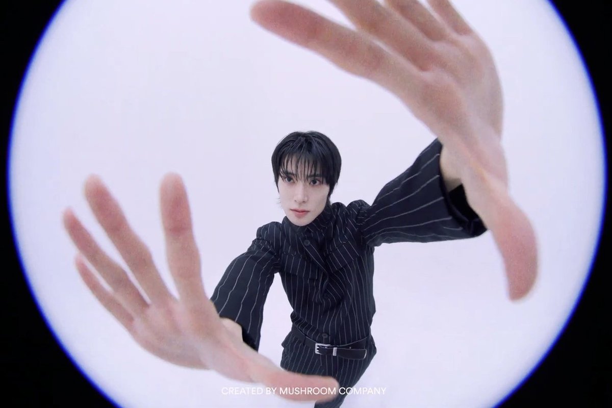 adore_jjh's tweet photo. https://t.co/iaaZbv1hP6