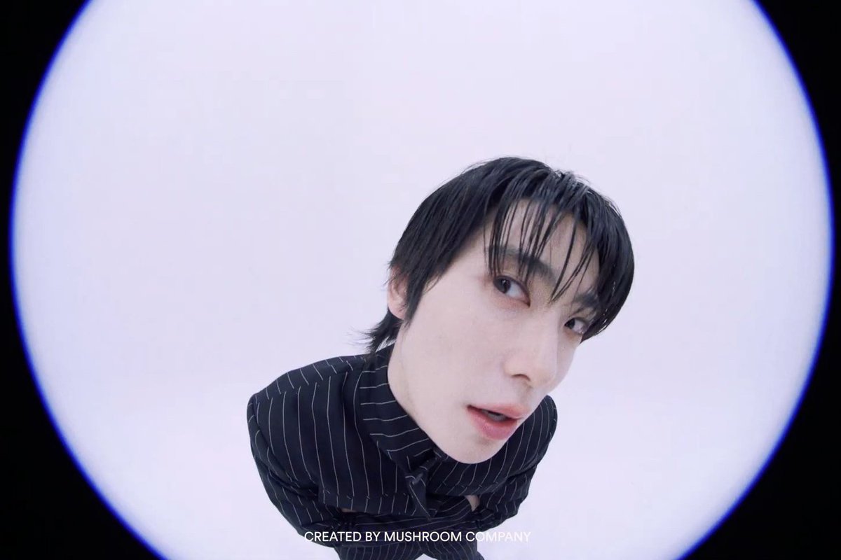 adore_jjh's tweet photo. https://t.co/iaaZbv1hP6