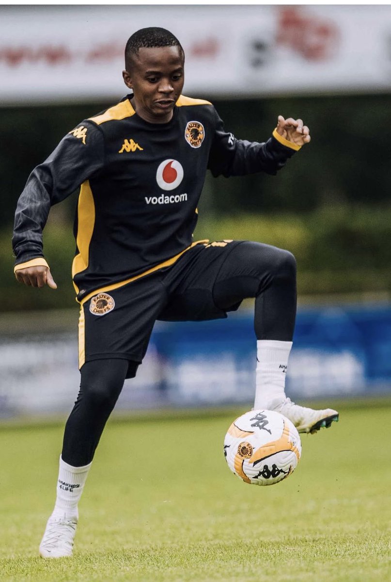 JohnDoe_ZAR's tweet image. No comment just like and retweet🔥🔥🔥🔥