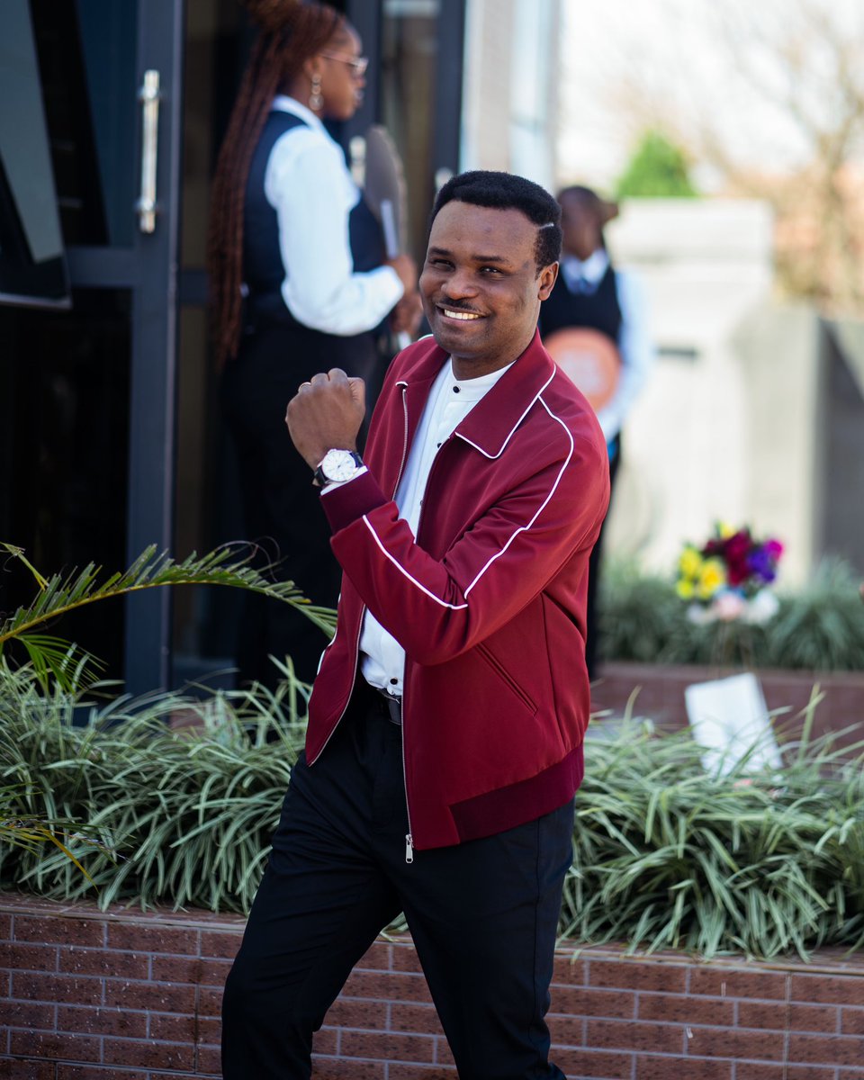 Choose your fav. Lol. 
Happy Sunday from we to you 🤍.
Hope it’s cool at your end? 
We had a blast <a href="/gloryzoneglobal/">Gloryzone Church</a>