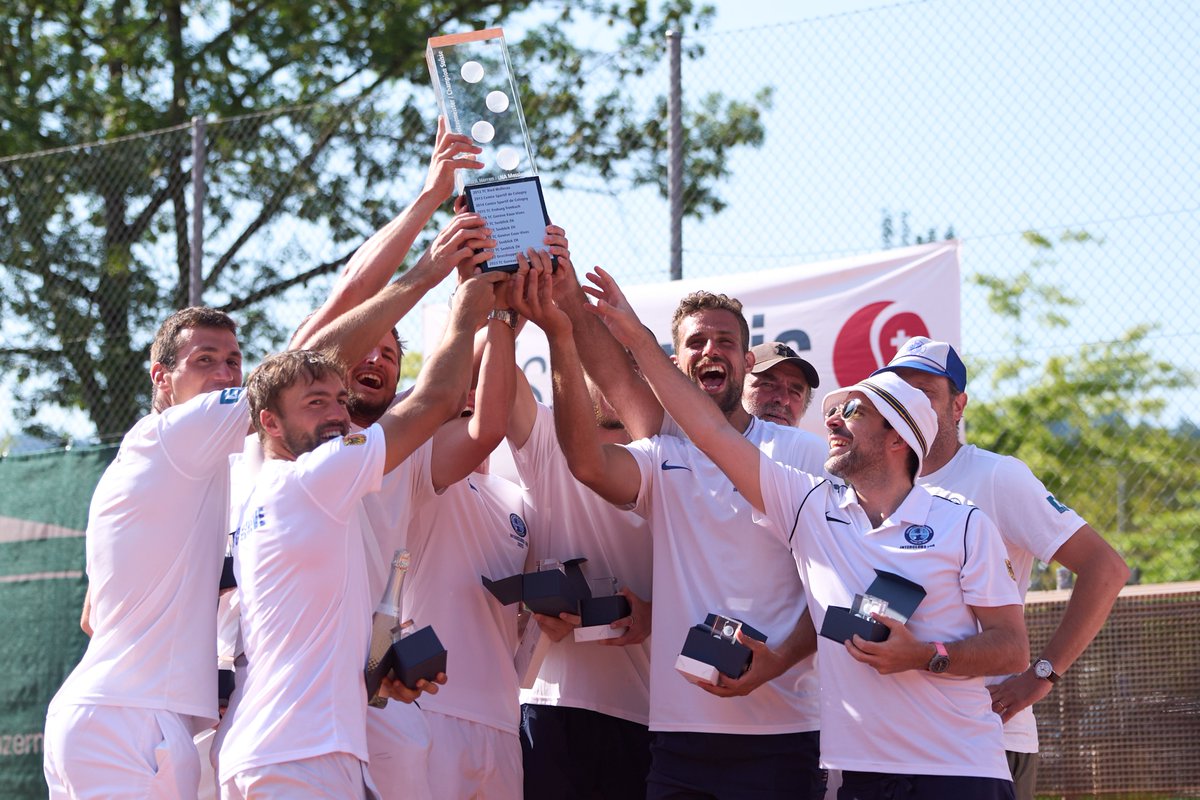 swiss_tennis's tweet photo. Finals Interclub NLA⚡️
Congratulations to the new Swiss Champions TC Genève E.V. and TC Dählhölzli BE🎾🏆
#interclub #NLA #LNA #interclubs https://t.co/6ZD6pF35uK