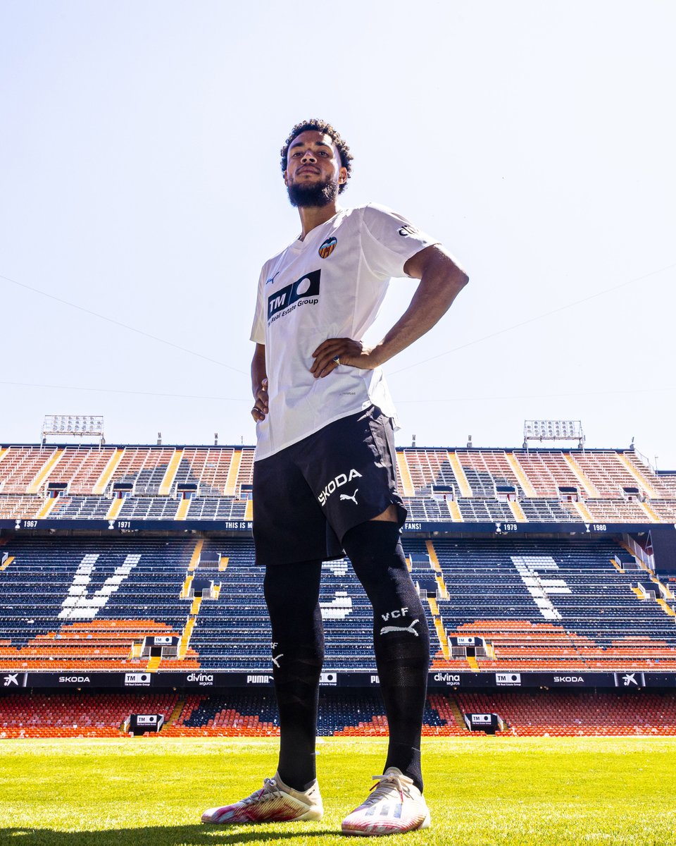valenciacf tweet picture
