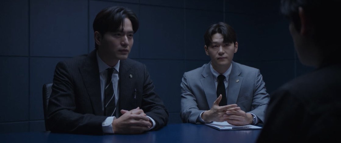 __kdramaland's tweet photo. I’ve finally lived to see the day where #LeeHakJoo plays a normal lovely character not the nasty ex or the spoiled rich kid. 

#BeyondTheBarEp2
#BeyondTheBar https://t.co/kWQsERCcfd