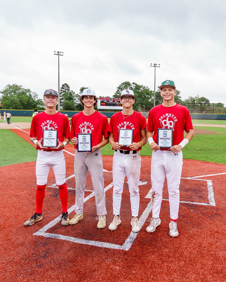 Congratulations to the Midwest Award Winners for the 2025 Palmetto Games!

Golden Arm: Cash Epps - <a href="/Airport_Eagles/">AHS Diamond Eagles</a>
Silver Slugger: Coleman Fryer - <a href="/ForkBaseball/">Dutch Fork Baseball</a>
Golden Glove: Walker Godwin - <a href="/RBHSBaseball/">Gator Baseball</a>
Charlie Hustle: Beau Hite - <a href="/EHSVikingBSBL/">Emerald Vikings Baseball</a>

#PalGames2025 #DiamondProspects