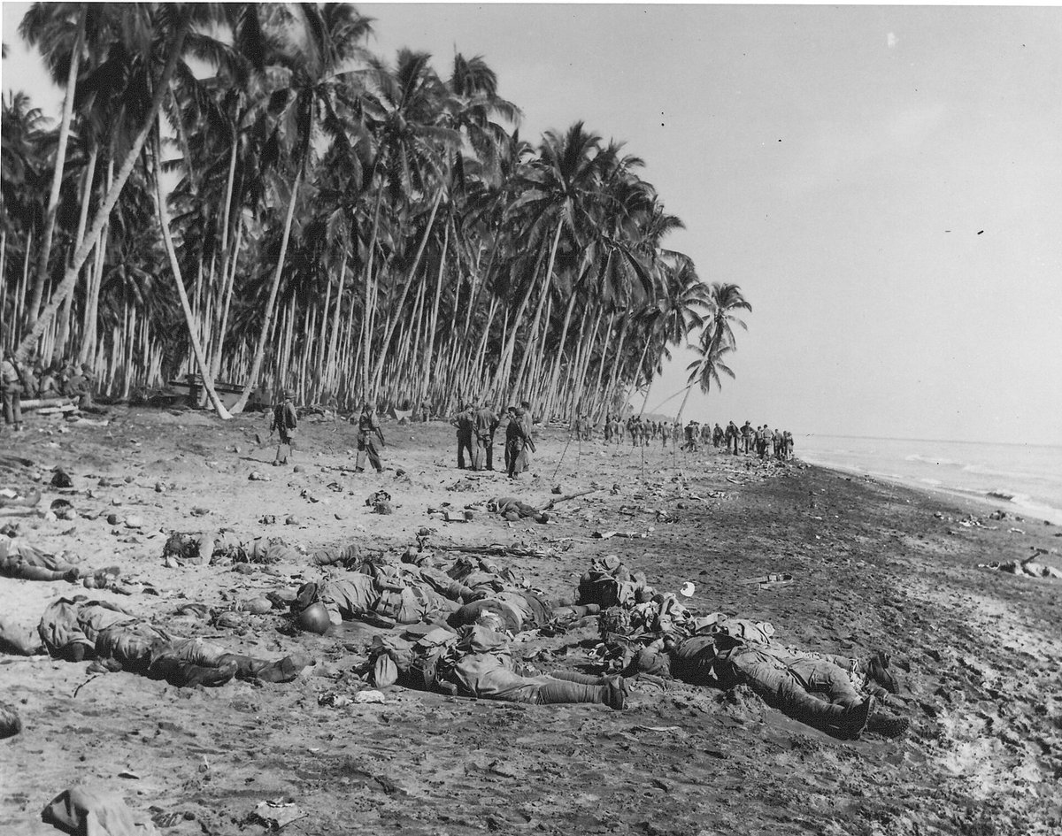 URDailyHistory's tweet photo. 21 Aug 1942: During World War II, U.S. and #British forces defeat the Japanese at the Battle of the #Tenaru in Guadalcanal. It was the first major land battle on the #Pacific island. The victory provided a boost to the allied forces who had a string of losses to the Japanese, proving that they could beat the Imperial Army on land. #history #OTD #ad https://t.co/7vmntkv7xY