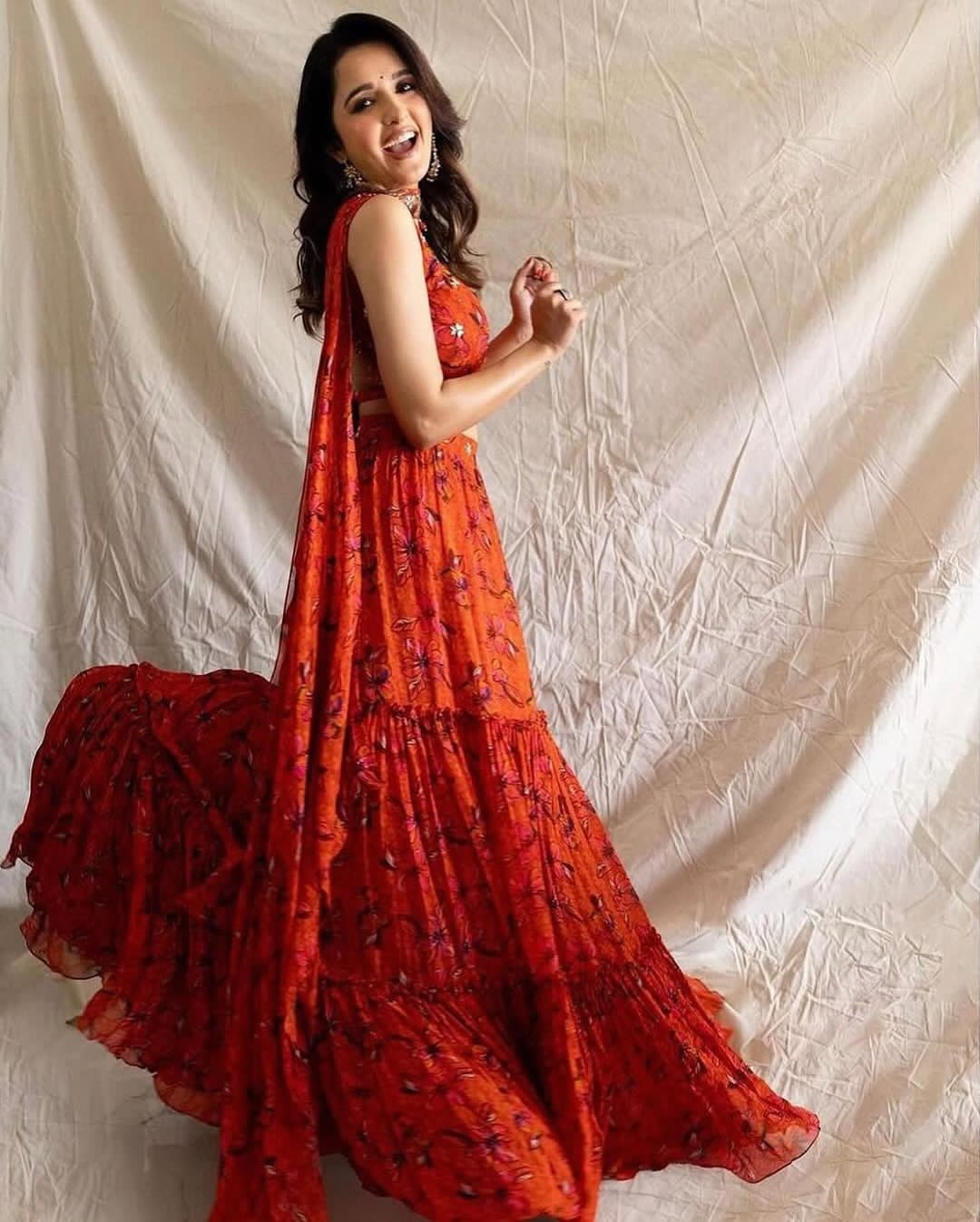 GyAKYyQa8AEfbMH?format=jpg&name=large