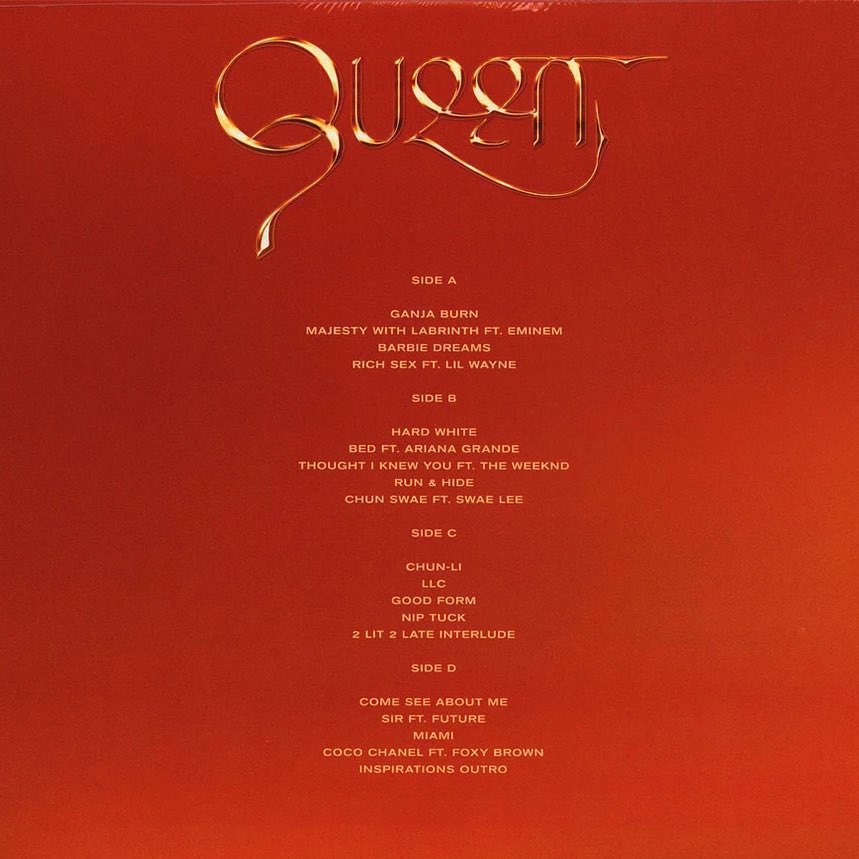 7 anos de azar se você não colocar sua música favorita do 'QUEEN'.