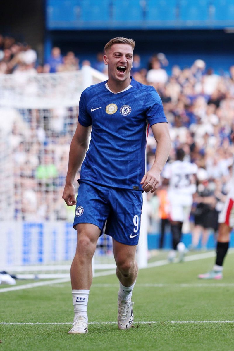 Do you have a better second striker? 

Liam is mine!!!