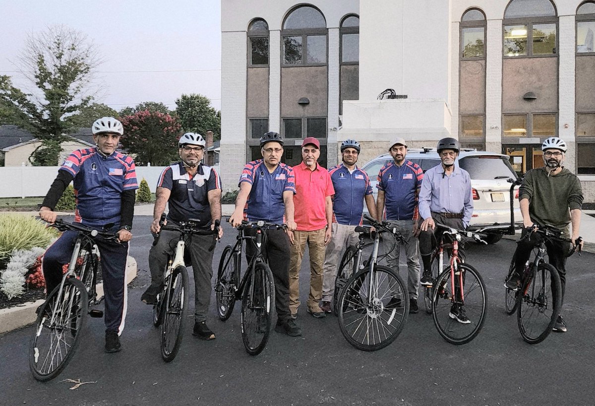 Fajar prayer followed by bike ride with members of <a href="/AMC_Willingboro/">Ahmadiyya Muslim Community-Willingboro</a> 
#fajarfit