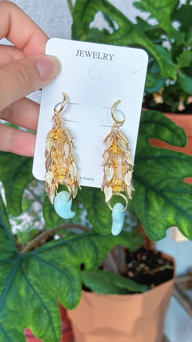 곡옥귀찌 실버,골드 통판 시작합니다!

fondee.io/room/room_view…

#한국풍 #한복 #곡옥귀찌