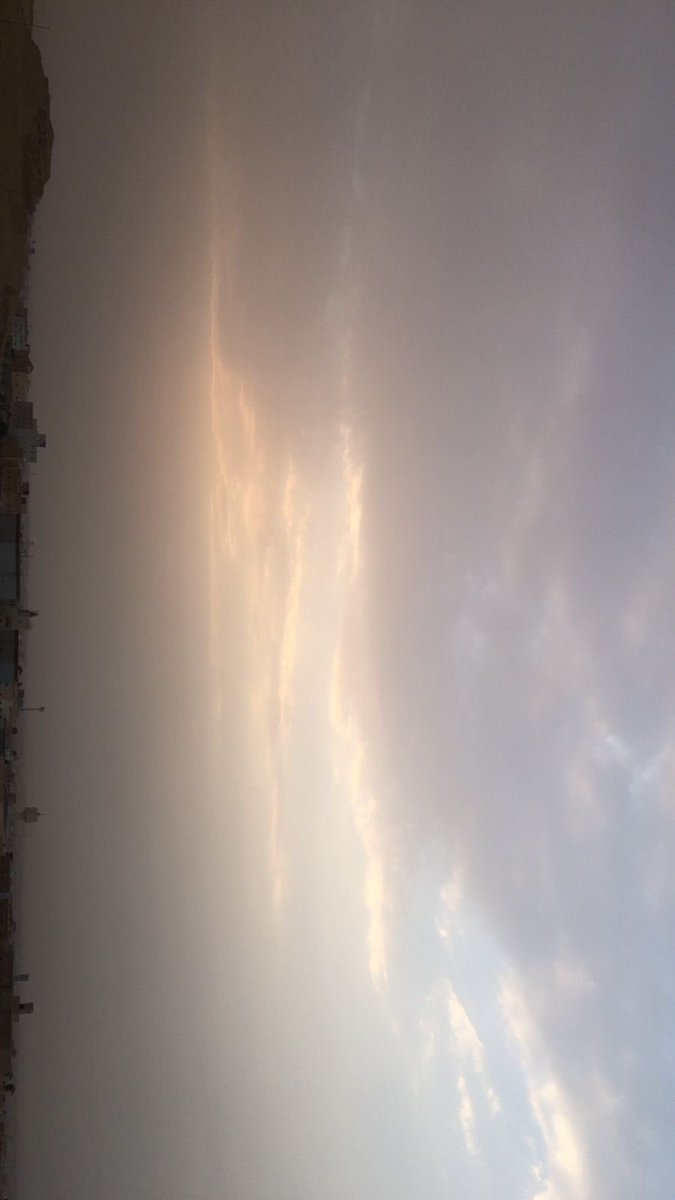 رشاش خفيف 🌧️ جنوب #المزاحمية 
اليوم الساعة 6 مساءً
16 صفر 1447 هـ
10 أغسطس 2025 م 
#أمطار_الرياض 
#امطار_الرياض_الان