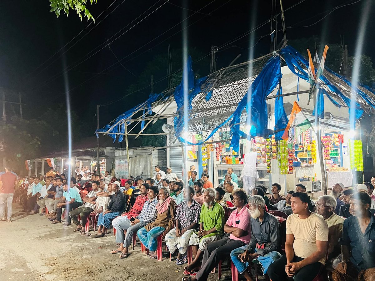 hippyaitc's tweet photo. দেশজুড়ে বাংলা ভাষা তথা বাংলা বিদ্বেষীদের চক্রান্তের বিরুদ্ধে ভাষা আন্দোলন ও এন আর সি নামে বাঙালি রাজবংশীদের চক্রান্ত ও হেনস্থার প্রতিবাদে আজ #কোচবিহার_দক্ষিণ_বিধান_সভা কেন্দ্রের #পাটছড়া_অঞ্চলের #ডাঙ্গারহাট_বাজারে প্রতিবাদ সভা। https://t.co/POHc16AMoG