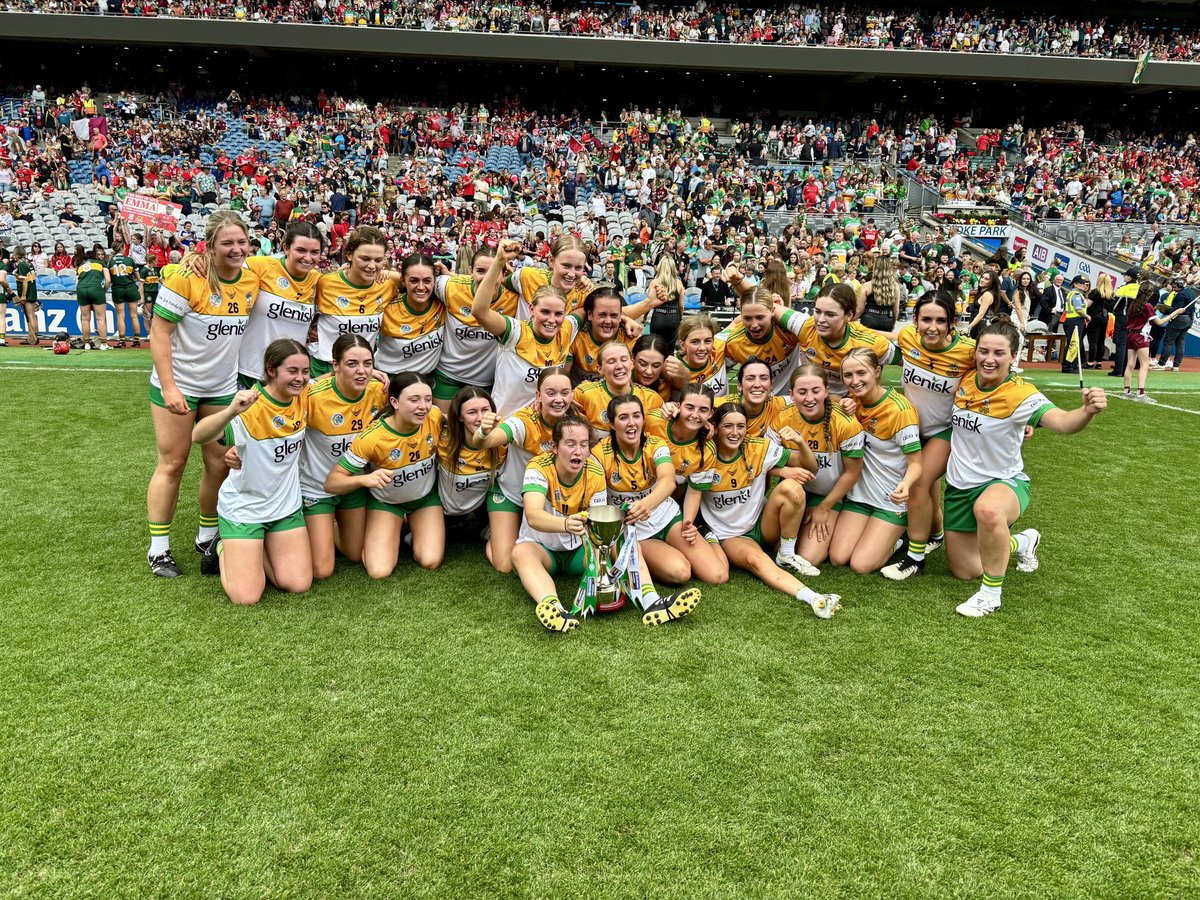 Massive congratulations to <a href="/OffalyCamogie/">Offaly Camogie</a>  
So proud of our own superstar Grace Teehan and captain Orlagh Phelan <a href="/NaomhBridCamog/">OfficialNaomhBridCamogieClub</a>