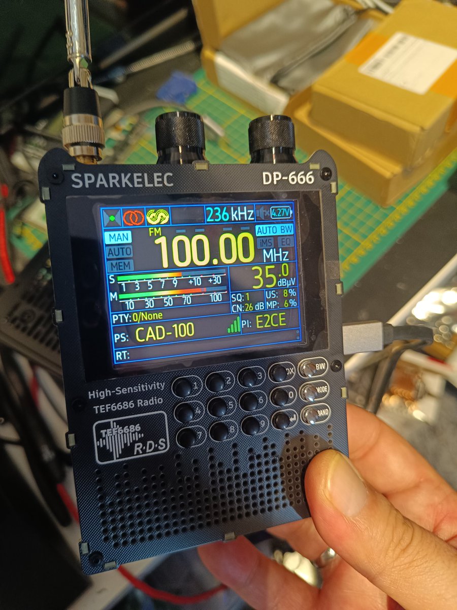 Brockenconck's tweet photo. Radio TEF6686 sorprende su buen sonido a falta de hacerle pruebas en onda corta y buscar esporádicas en FM #tef6686 #swradio #radiofm https://t.co/Lc8si2PcEo