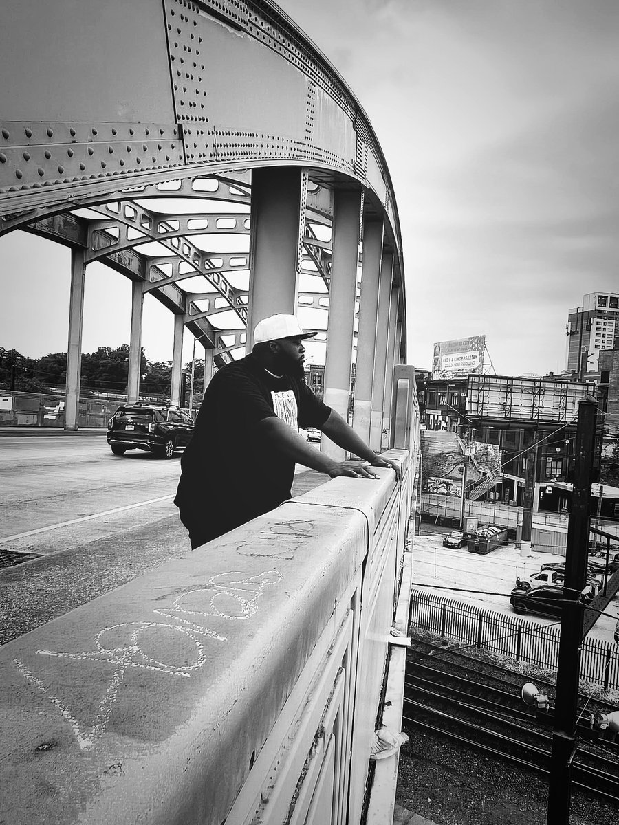 TRILLBlackLos's tweet photo. "I done felt pain. Waited, but no help came. Went through some crazy ish, still kept myself sane."
Level 41 in 4 days.
#Level41
#LosNowitzki https://t.co/JAuFlFHmGZ