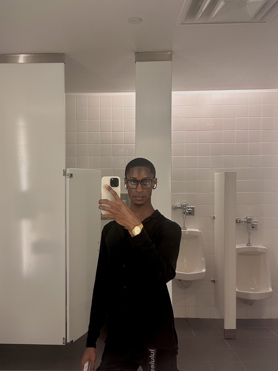 _IsaiahThePlaya's tweet photo. all the way covered https://t.co/iafqPetpP9