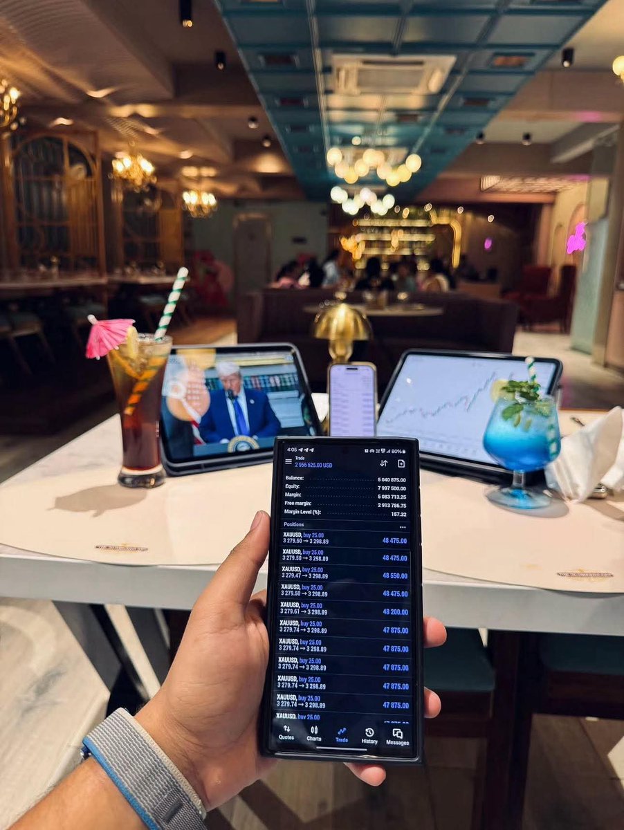 Trading is hard.
You’ll probably give up before you figure it out.
Most do.

You’ll keep blowing accounts
Keep buying indicators
Keep chasing signals
Until you’re too tired to continue

But for the few who are done guessing
Done hoping
Done losing

I’m sharing everything that