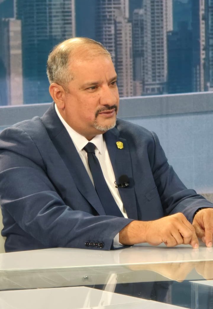 Ya se han instalado tres comisiones: Educación, Asuntos Municipales y Ambiente, y esta semana se debe culminar con la instalación de todas. Tenemos compromisos importantes, entre ellos analizar el Reglamento Interno de la <a href="/asambleapa/">Asamblea Nacional</a>.