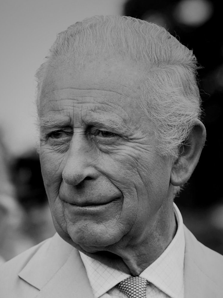 g3mmava1entin3's tweet photo. This man is never “weak” he’s just very sensitive. But being sensitive is never a weakness. 

Being sensitive is more of a strength because it shows people that he cares about things. Being sensitive means that things can really get to you because you care. 
#KingCharlesIII https://t.co/IWC6oij7S9