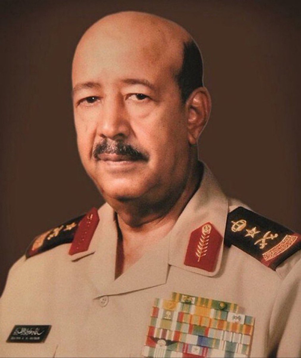 Ahmad505016's tweet photo. اللهم ارحمه واغفر له واسكنه فسيح جناته
 
الفريق سلطان بن عادي المطيري قائد معركة
 
تحرير الخفجي وقائد القوات السعودية في تحرير
 
الكويت  #معالي_الفريق_ركن_سلطان_بن_عادي https://t.co/0IUYzUahq5
