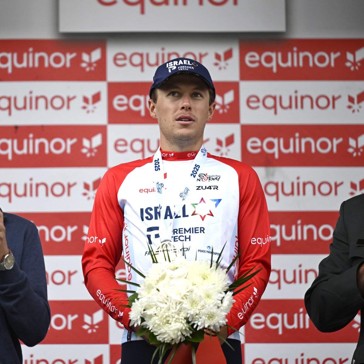 NSNCyclingTeam's tweet photo. Not a bad four days of racing, hey @corbin_strong? 👏

🏆 GC win
🥇 Stage win
🔵 Sprint classification
⚪️ Young rider classification

📷 Sprint Cycling

#ArcticRace #YallaIPT #FactorRacing https://t.co/WP88lFWSx2