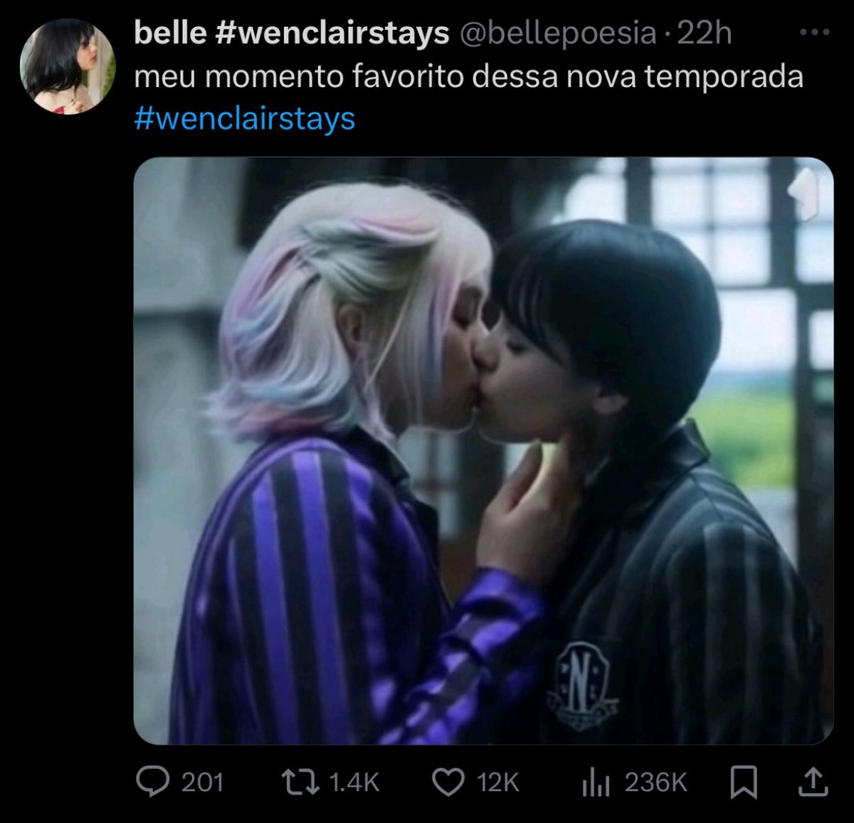 12k likes on ai slop of wenclair kissing. just make manips like normal people!!! my god!!