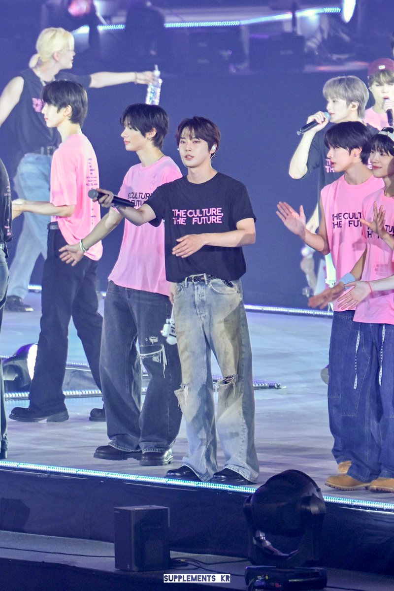supplements_kr's tweet photo. 250810 SMTOWN LIVE 2025 @ TOKYO DAY 2

#NCT https://t.co/ept6BkzzcD
