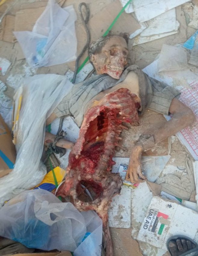 لا تتوقف عن أنشر فـ صمتك خيانة،،
للإسف البعض لاينشر الجرائم خوفاً على الحساب..💔